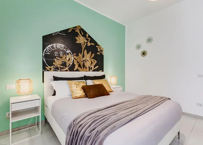 アパート Blue & Nrg ローマ